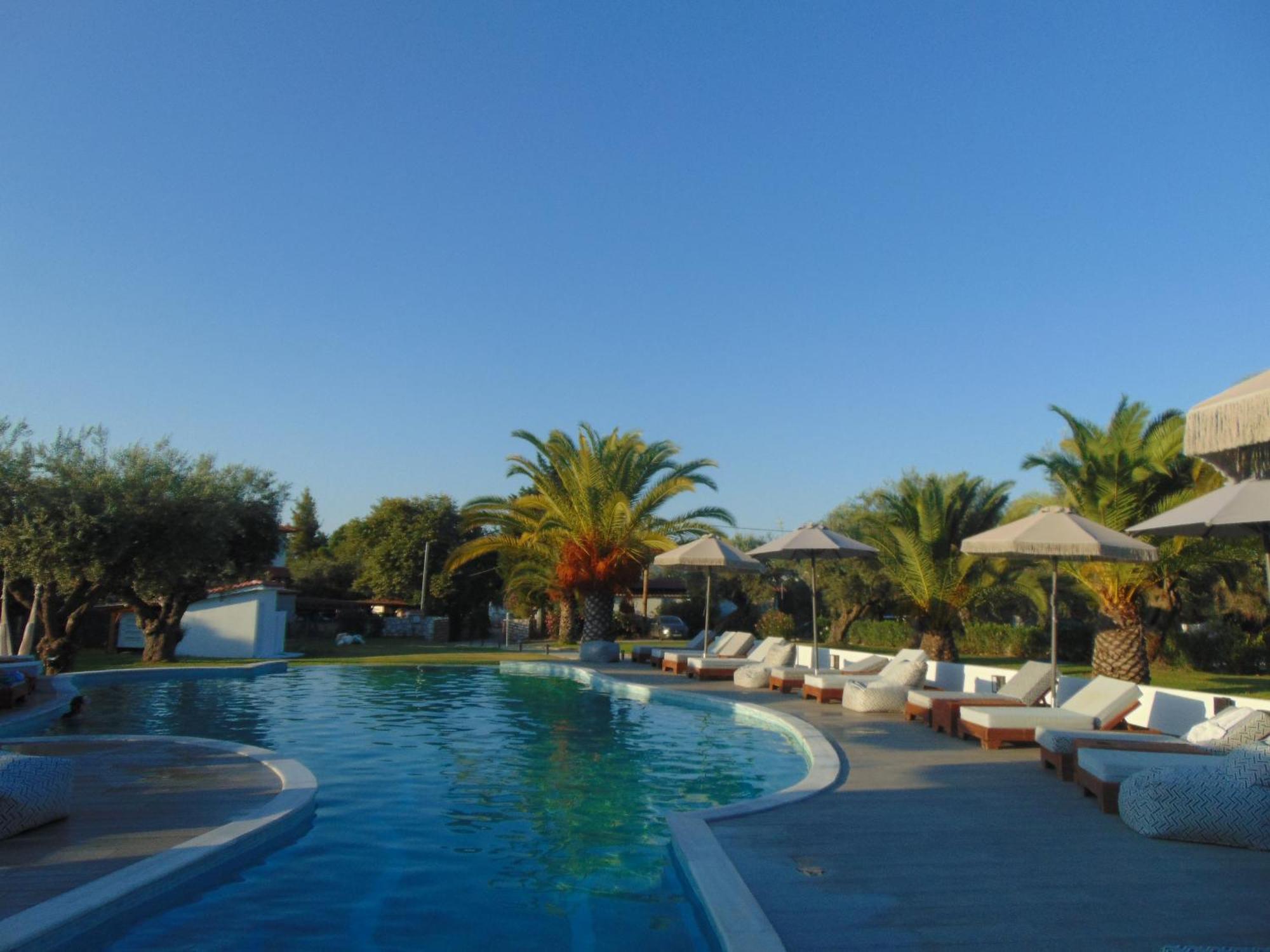 Domus Hospitality Aparthotel Vourvourou Luaran gambar